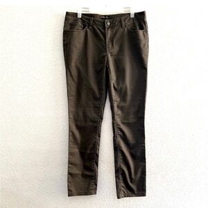 PRANA Women's size 31 Dark Mud Kayla Straight Leg Pant Organic Cotton Outdoor